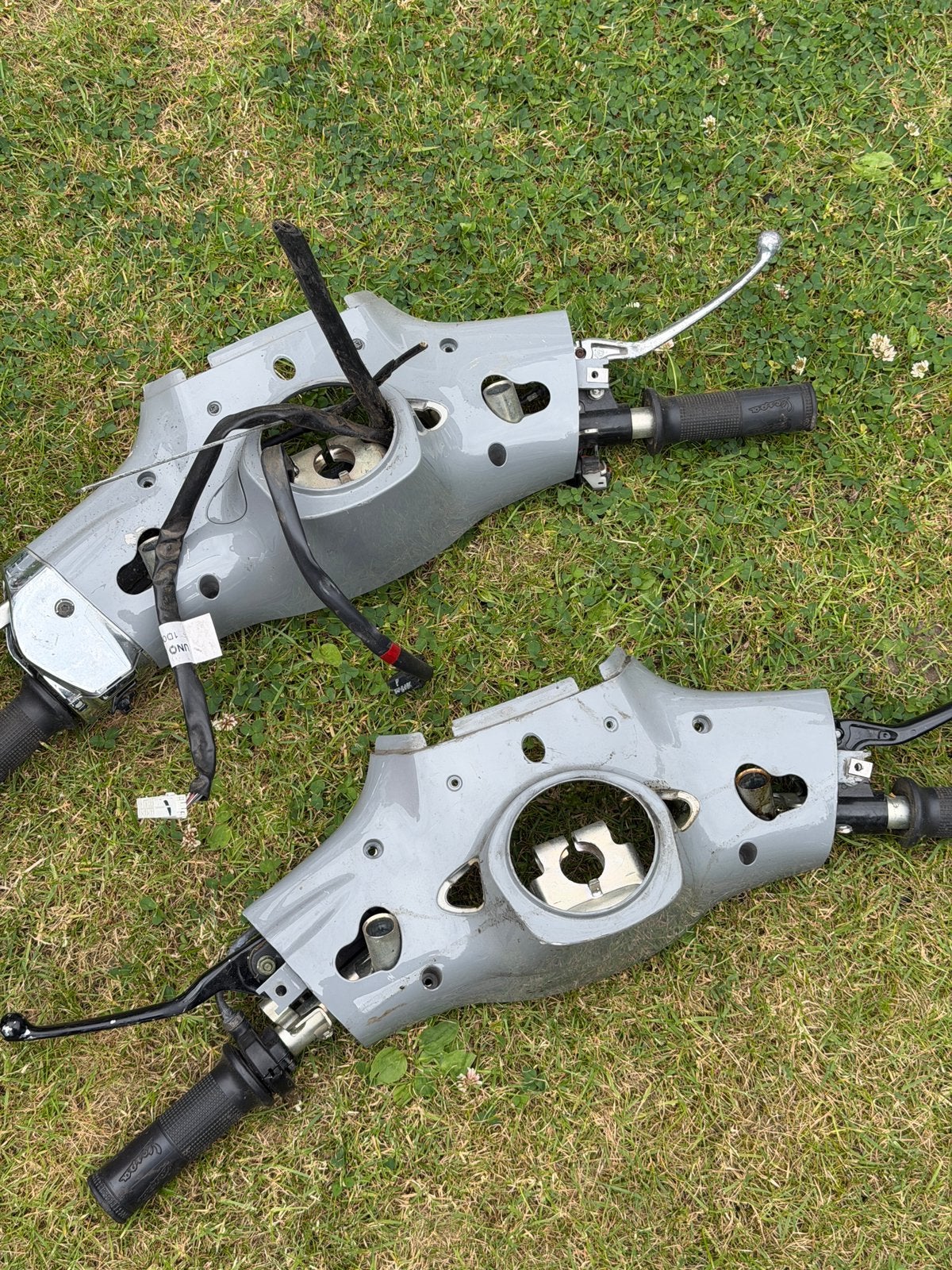 Vespa sprint stuur, Fietsen en Brommers, Brommeronderdelen | Scooters, Ophalen of Verzenden, Overige typen, Vespa