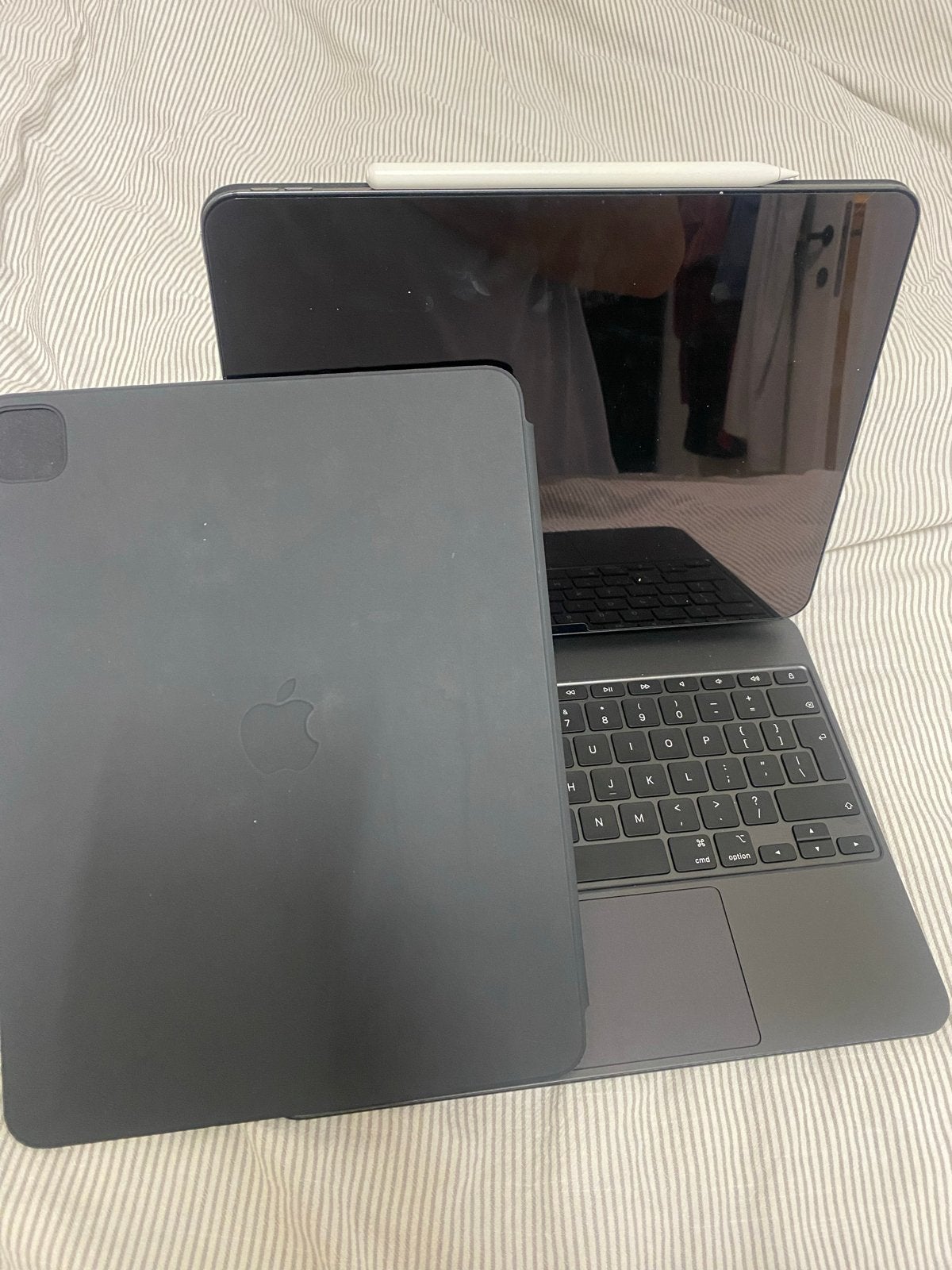 iPad Pro M4 13 inch 512GB 5G + Magic Keyboard + pen + folio, Ophalen, 13 inch of meer, Zo goed als nieuw, Apple iPad Pro