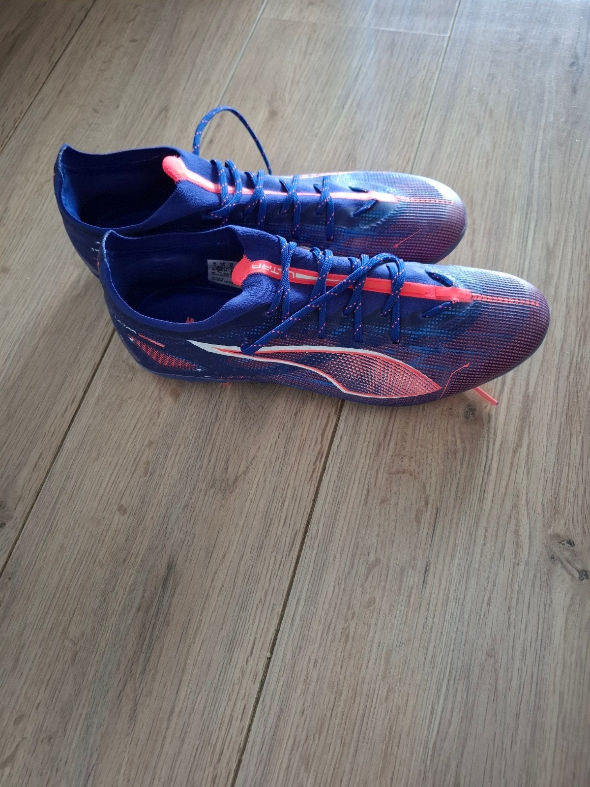 puma voetbalschoenen maat 43, Sport en Fitness, Maat XS of kleiner, Ophalen of Verzenden, Zo goed als nieuw, Schoenen