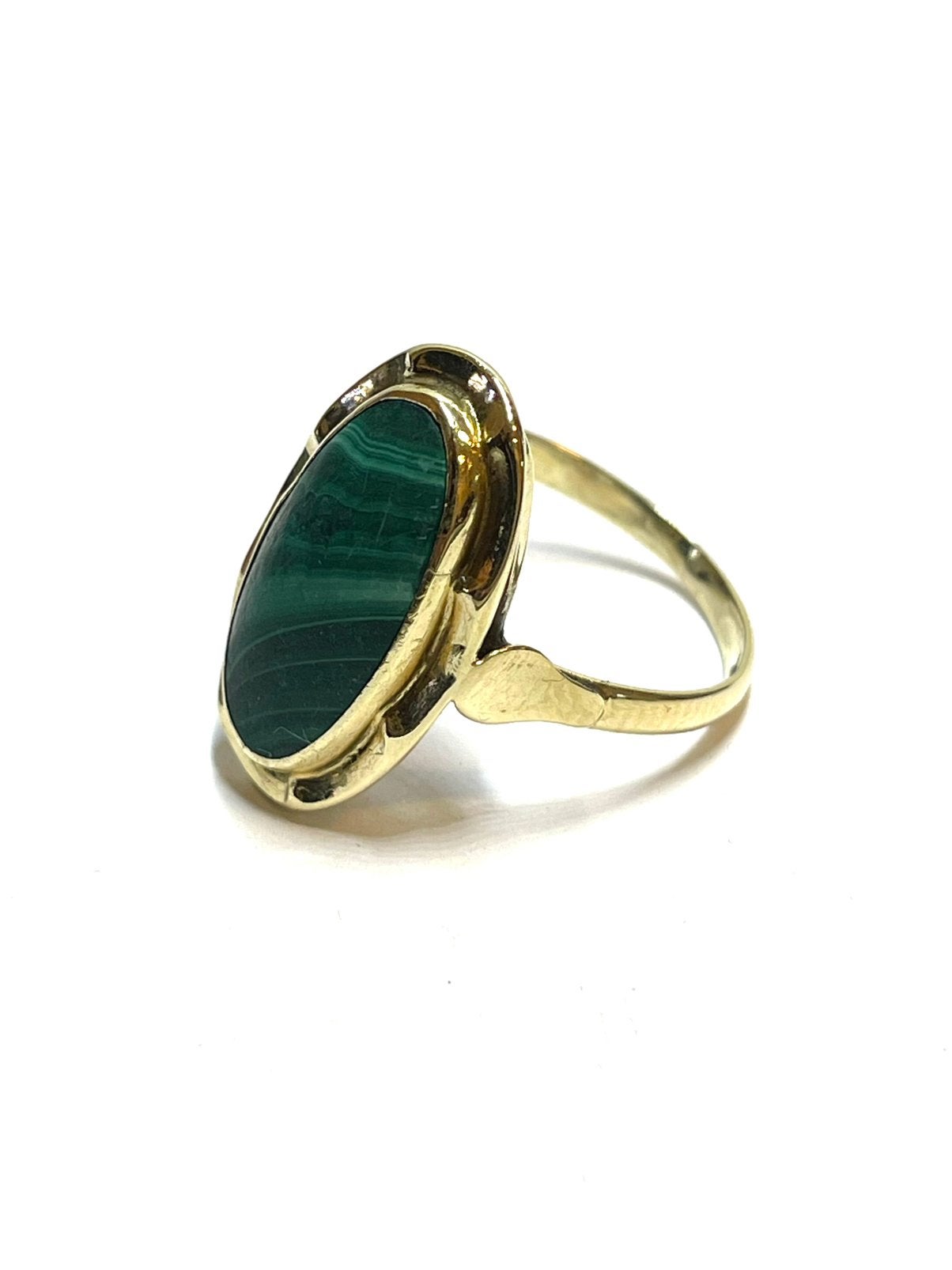 14k gouden ring met een malachiet, 18 tot 19, -, -, Ophalen of Verzenden