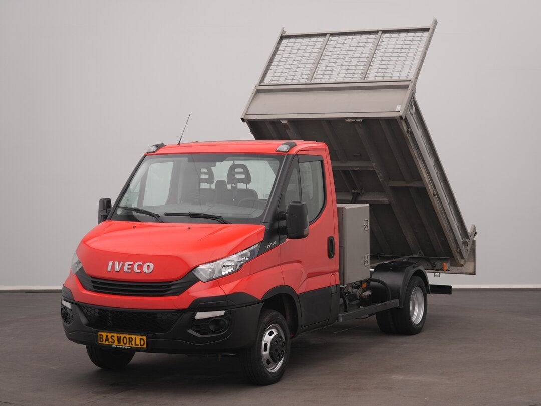 Iveco Daily 35C12 Tipper Kipper met Kist Dubbellucht 3,5t Tr, Auto's, Gebruikt, Euro 6, Iveco, Bedrijf