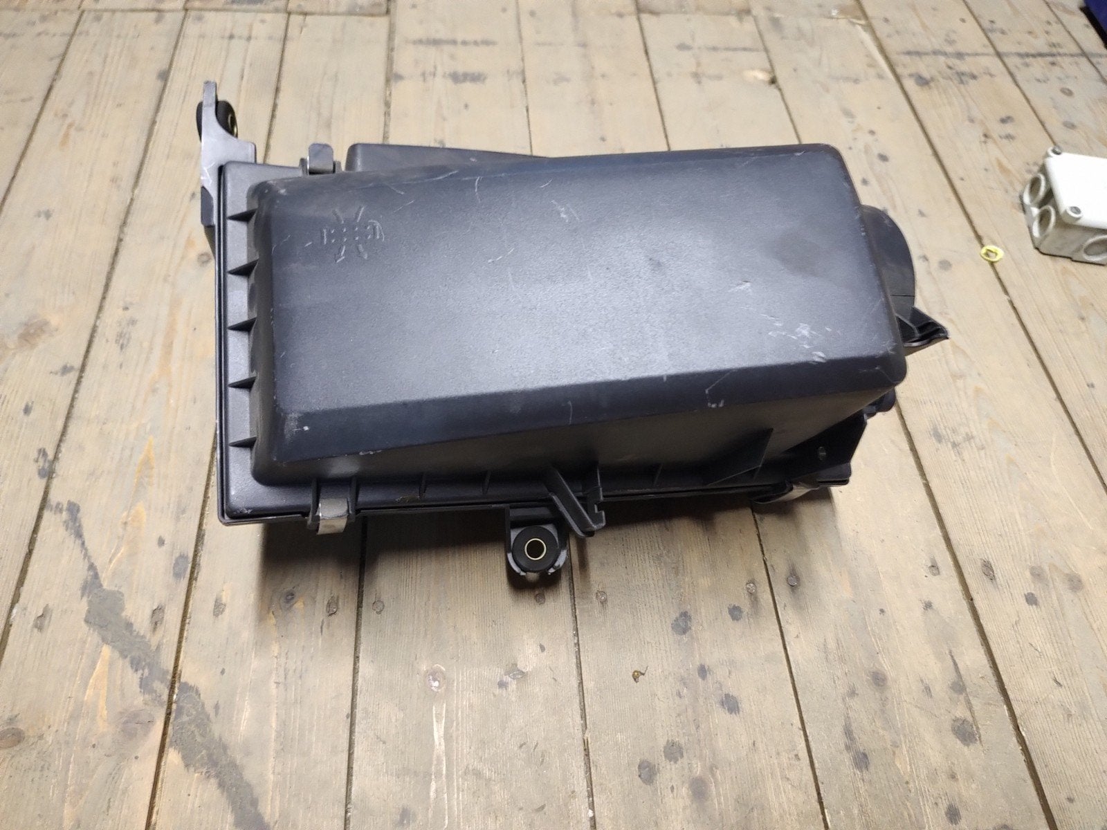Volvo V40 luchtfilter compleet met behuizing, Ophalen of Verzenden, Volvo