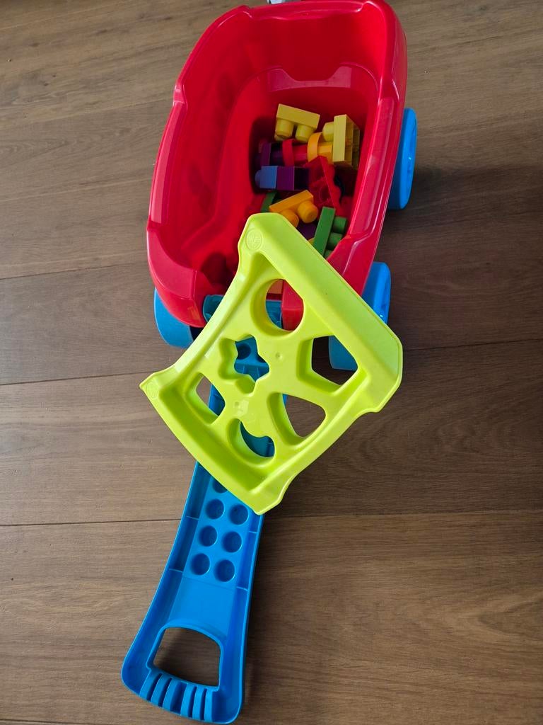 Klein plastic bolderkarretje met blokken, Ophalen of Verzenden, Overige typen