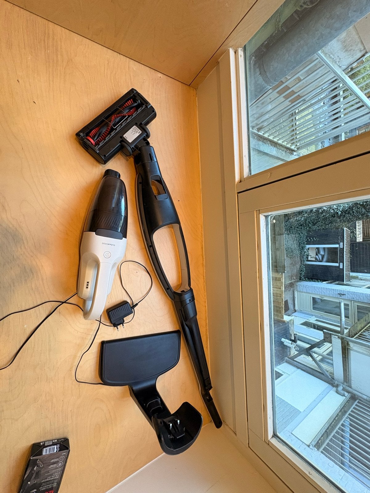AEG standing vacuum / Steelstofzuiger met kruimeldief, Witgoed en Apparatuur, Stofzuigers, Ophalen, Draadloos, Zo goed als nieuw