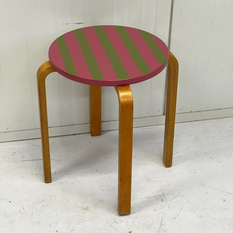 Restyle kruk plantentafel trendy streep bordeaux groen hout, Onbekend, Ophalen of Verzenden, Zo goed als nieuw, Onbekend