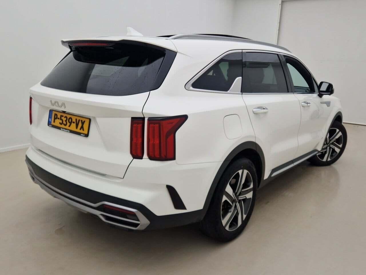 Kia Sorento 1.6 T-GDI Plug-in Hybrid 4WD ExecutiveLine 7p., Auto's, 12 maanden, 14 kWh, Gebruikt, Euro 6