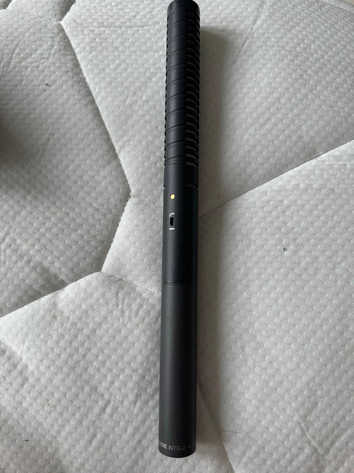 Rode NTG-2 Condensator Shotgun Microfoon, Ophalen, Zo goed als nieuw, Studiomicrofoon