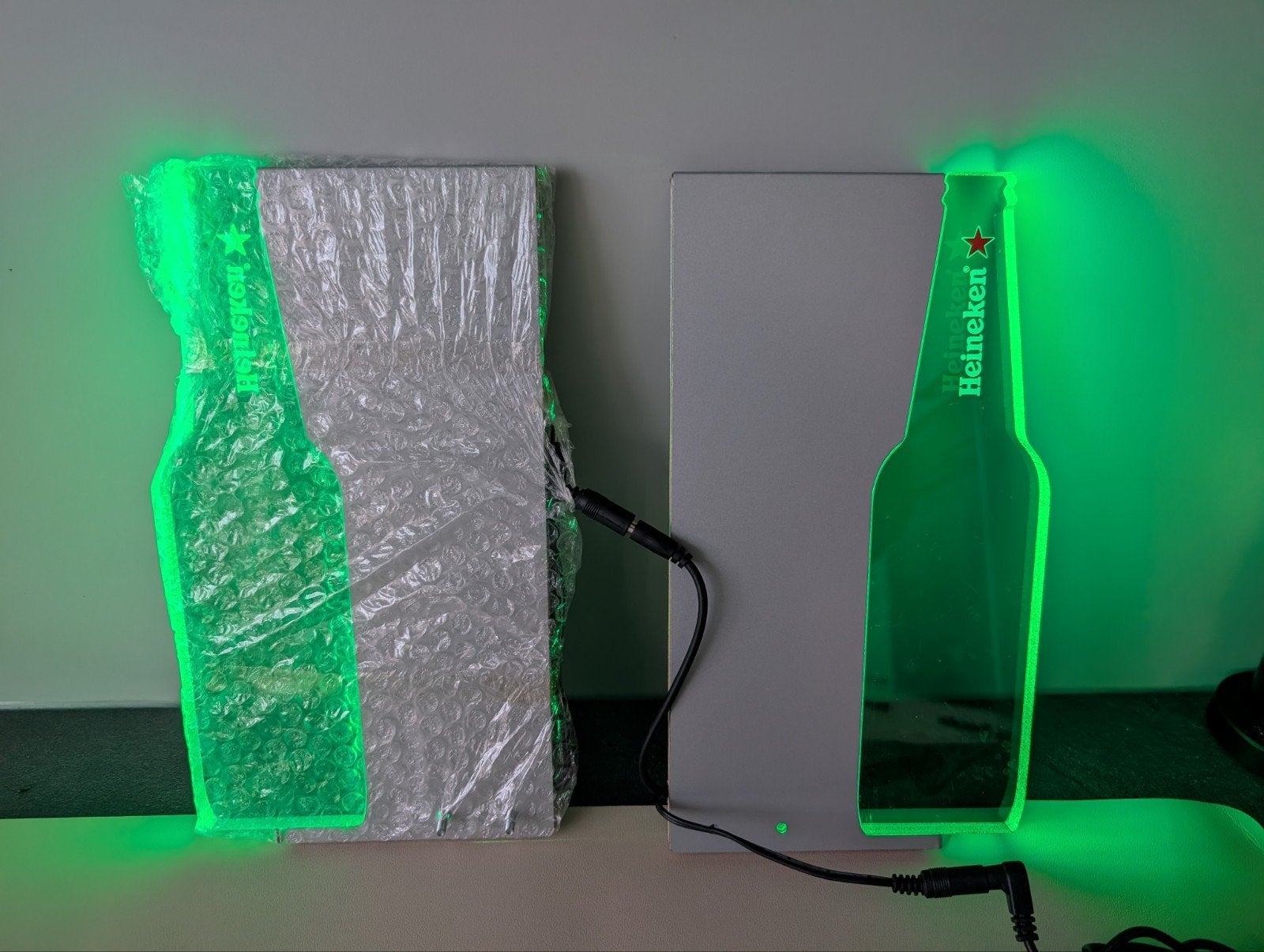 Heineken bierfles lichtreclame LED - Wanddecoratie, Ophalen of Verzenden, Nieuw, Lichtbak of (neon) lamp