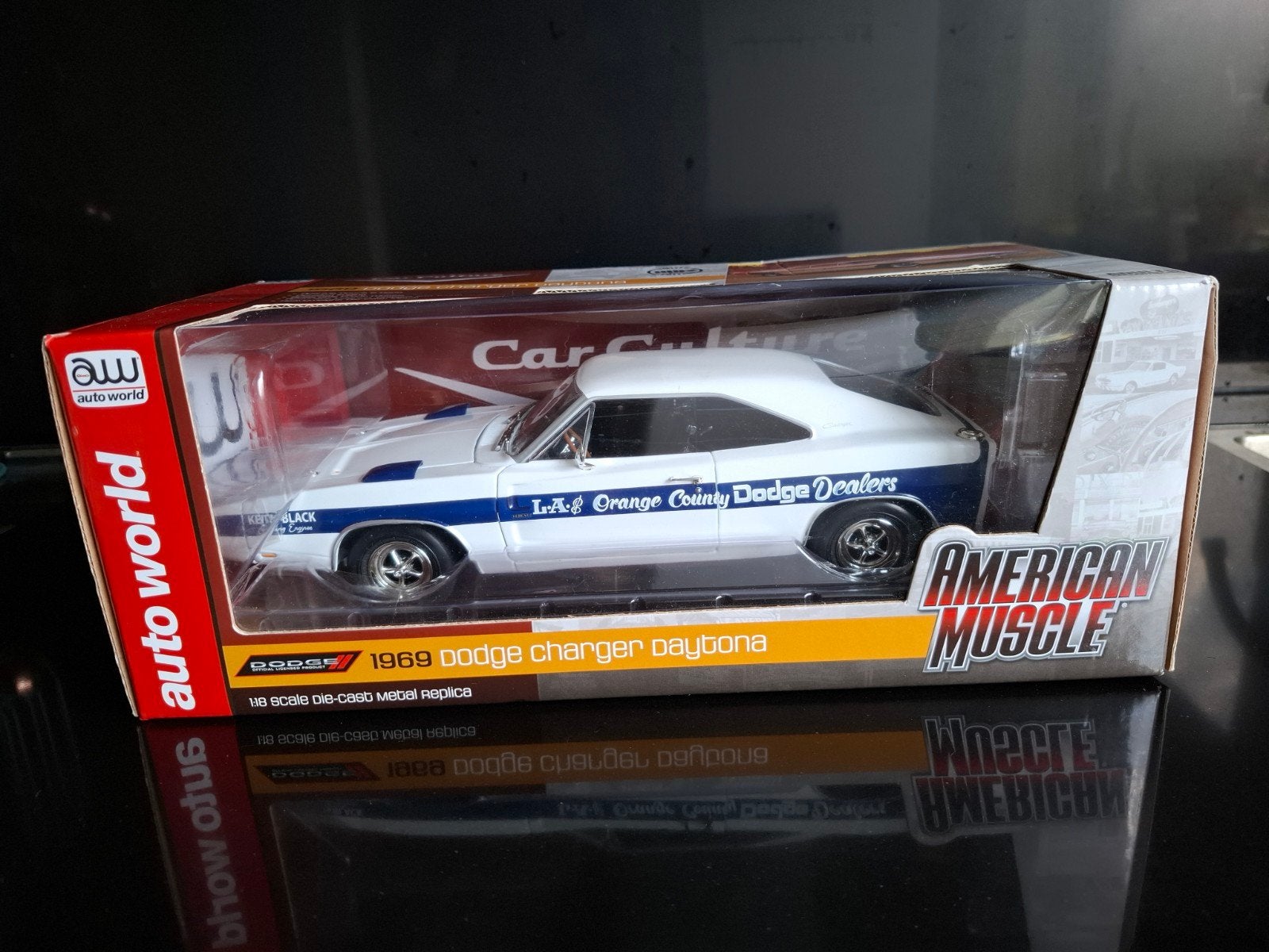Autoworld 1:18 1969 Dodge Charger Daytona Limited Edition, Hobby en Vrije tijd, Modelauto's | 1:18, Ophalen of Verzenden, Nieuw