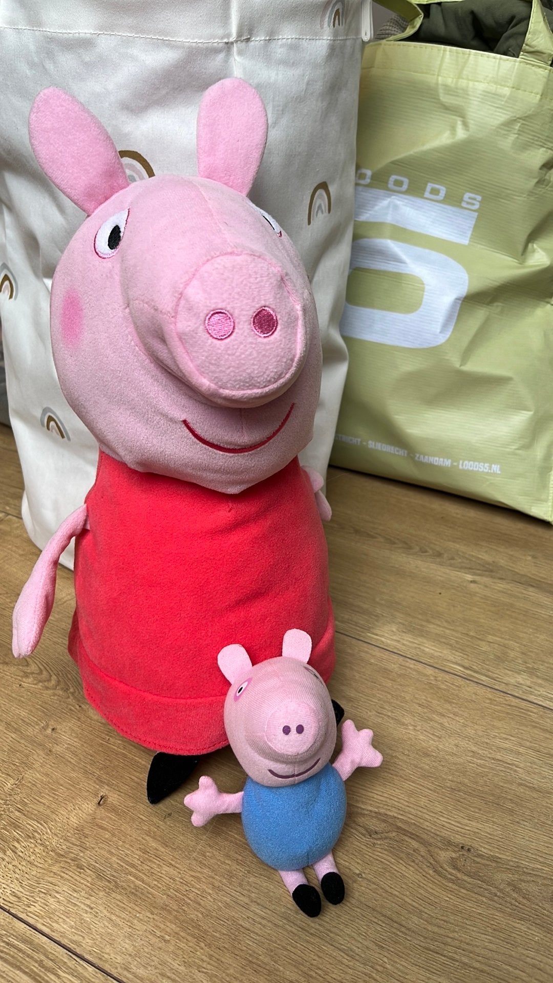 Peppa big grote en kleine knuffel, Ophalen of Verzenden, Zo goed als nieuw, Overige typen