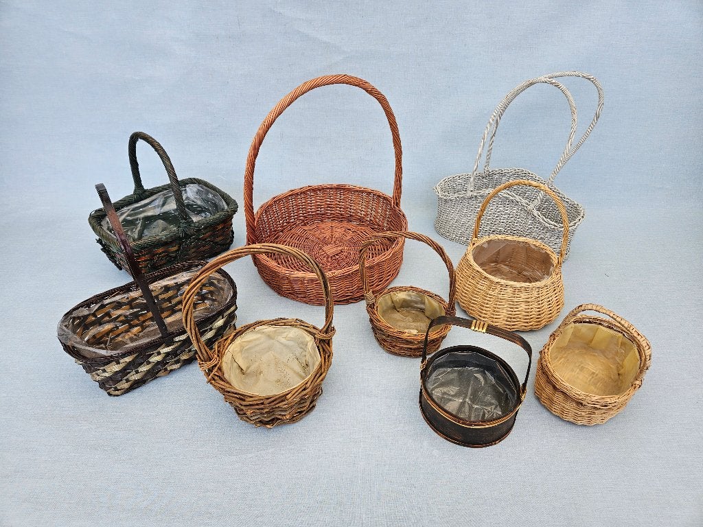 Diverse rieten / rotan manden, schalen, hoorns, Gebruikt, Mand, Rond, Riet