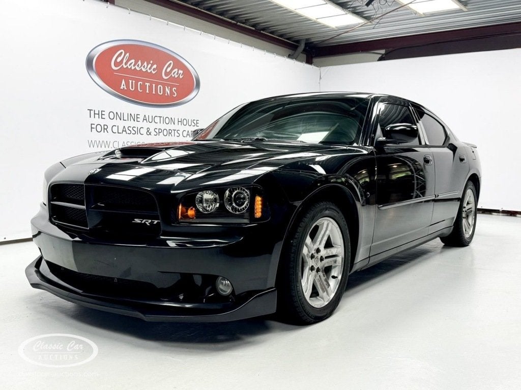 Dodge CHARGER 5.7 V8 - ONLINE AUCTION, Auto's, Automaat, Gebruikt, Charger, Zwart