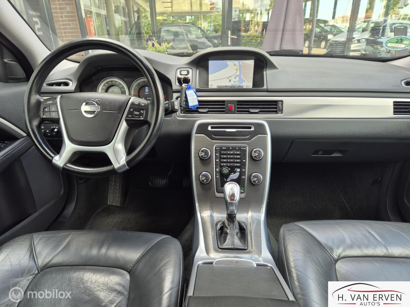 Volvo V70 1.6 T4 LEDER XENON NAVI PDC 17", Euro 5, Automatische klimaatregeling, 1503 kg, 4 cilinders