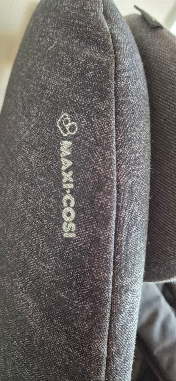 Foto 2 van Maxi-Cosi 2wayPearl autostoel met 2wayFix base
