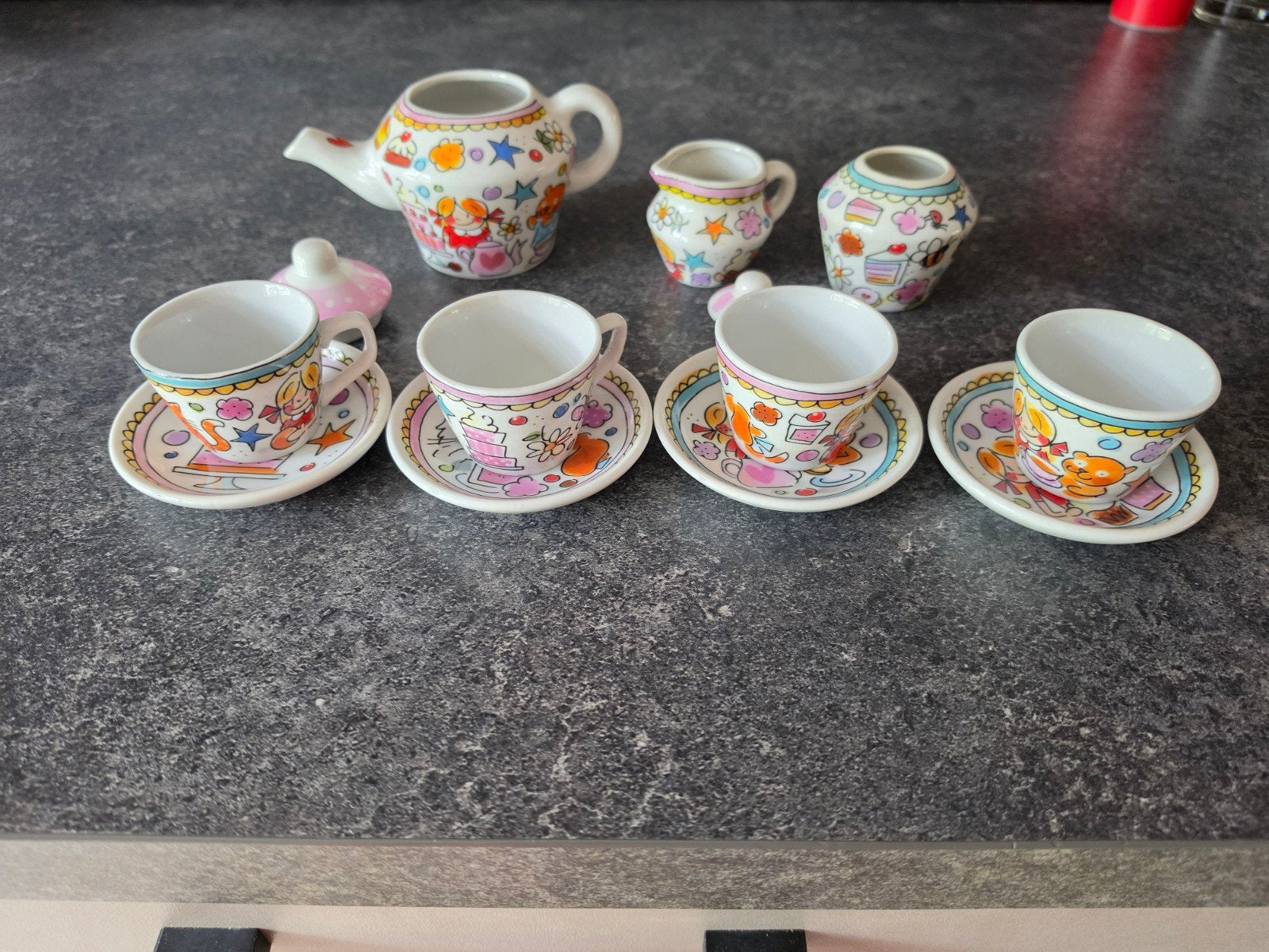 Blond Amsterdam kinderservies - Zo goed als nieuw, Ophalen of Verzenden, Nieuw