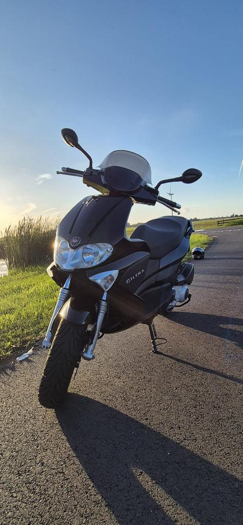 Gilera Runner 200cc 4t 2006, Fietsen en Brommers, Scooters | Overige merken, Ophalen, Gebruikt, 200 cc, Benzine