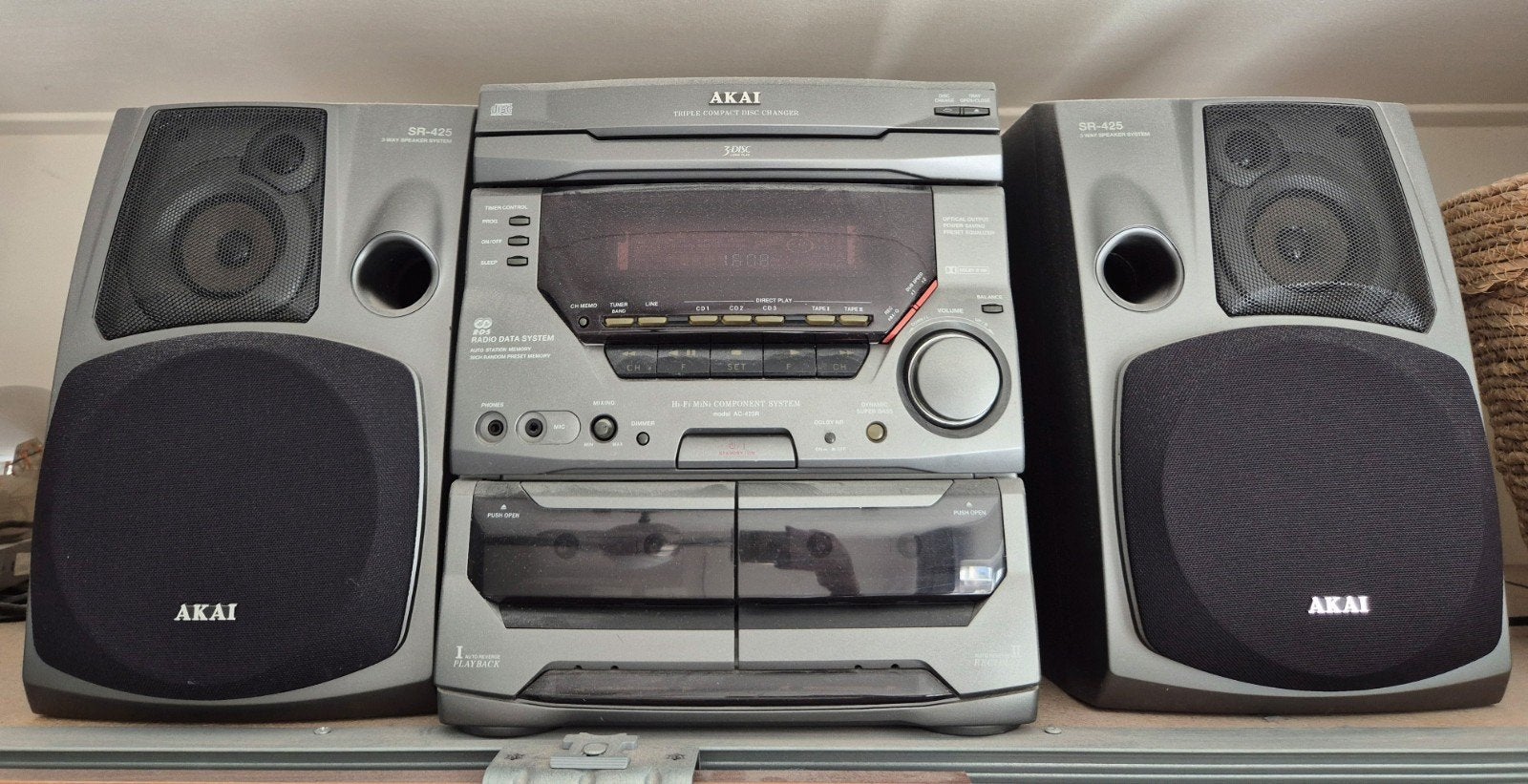 Akai stereoset AC-423R - cd, dubbel cassettedeck en speakers, Ophalen, Gebruikt, Radio, Met cd-speler