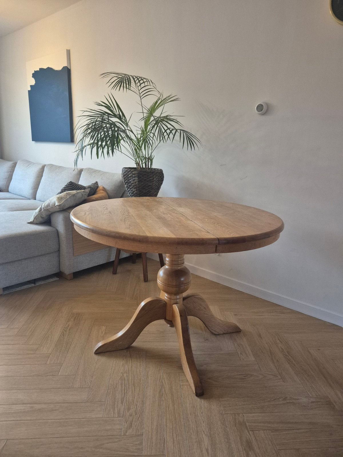 Oude houten ronde eettafel, Ophalen