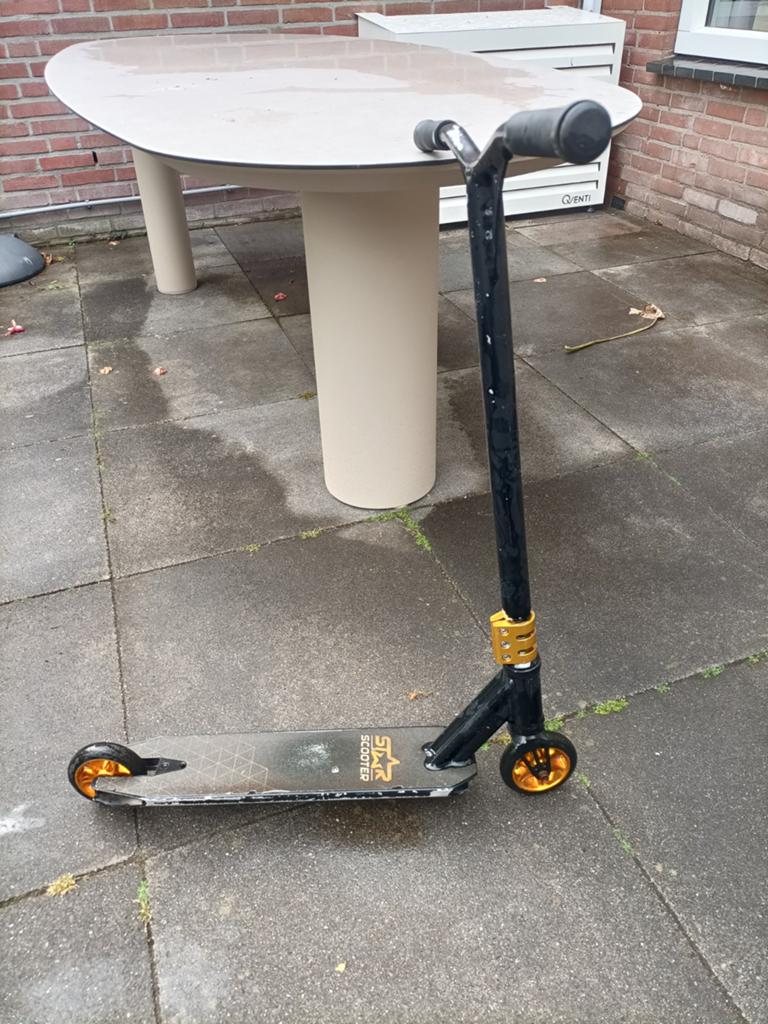 Stuntstep, Fietsen en Brommers, Steps, Ophalen, Gebruikt, Gewone step