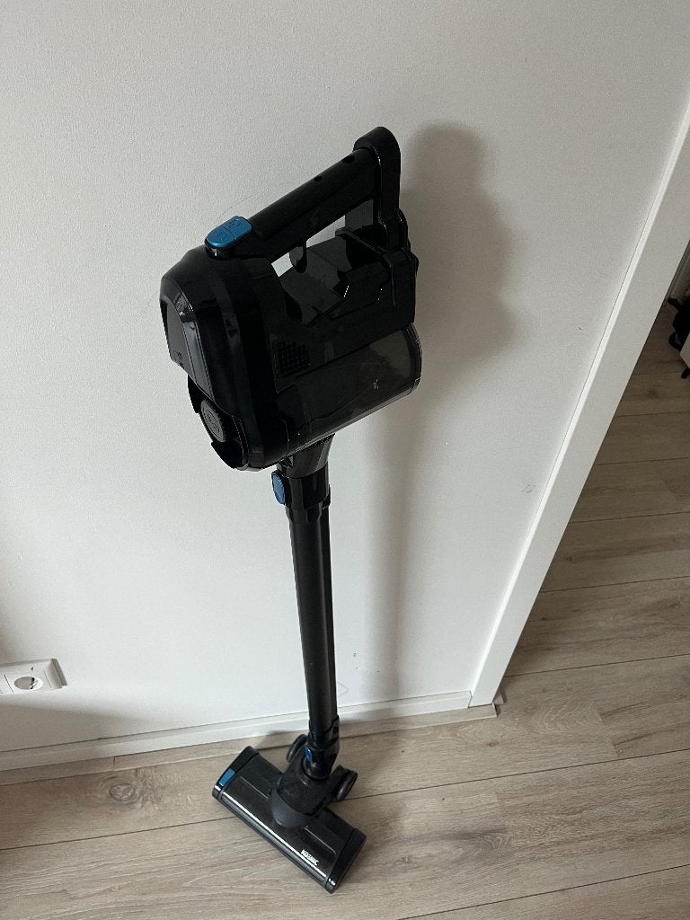 Koenic draadloze stofzuiger, Witgoed en Apparatuur, Stofzuigers, Ophalen, Overige merken, Zo goed als nieuw, Minder dan 1200 watt