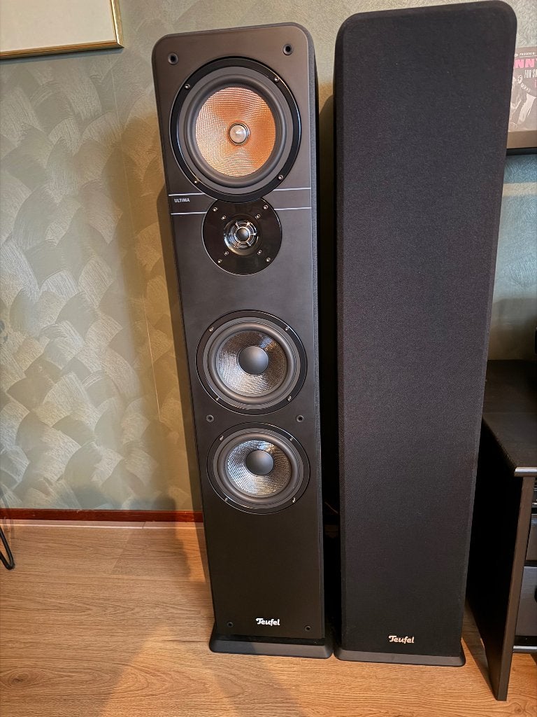 Luidsprekerset, Stereo speakers, 120 tot 150 watt, Zo goed als nieuw, Basreflex