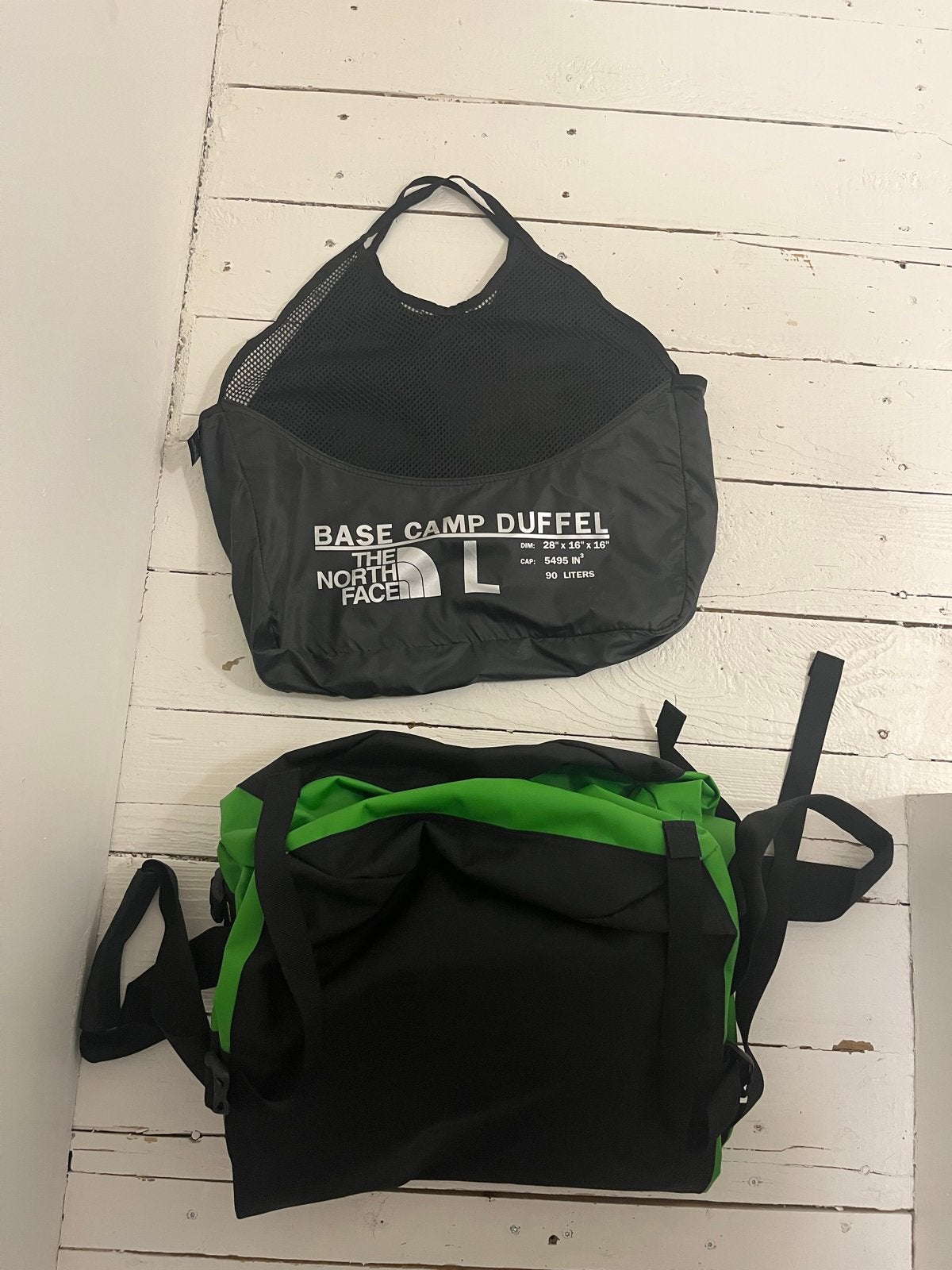 The North Face Base Camp Duffel L - Groen, 40 cm of meer, Gebruikt, Ophalen of Verzenden, Trekking