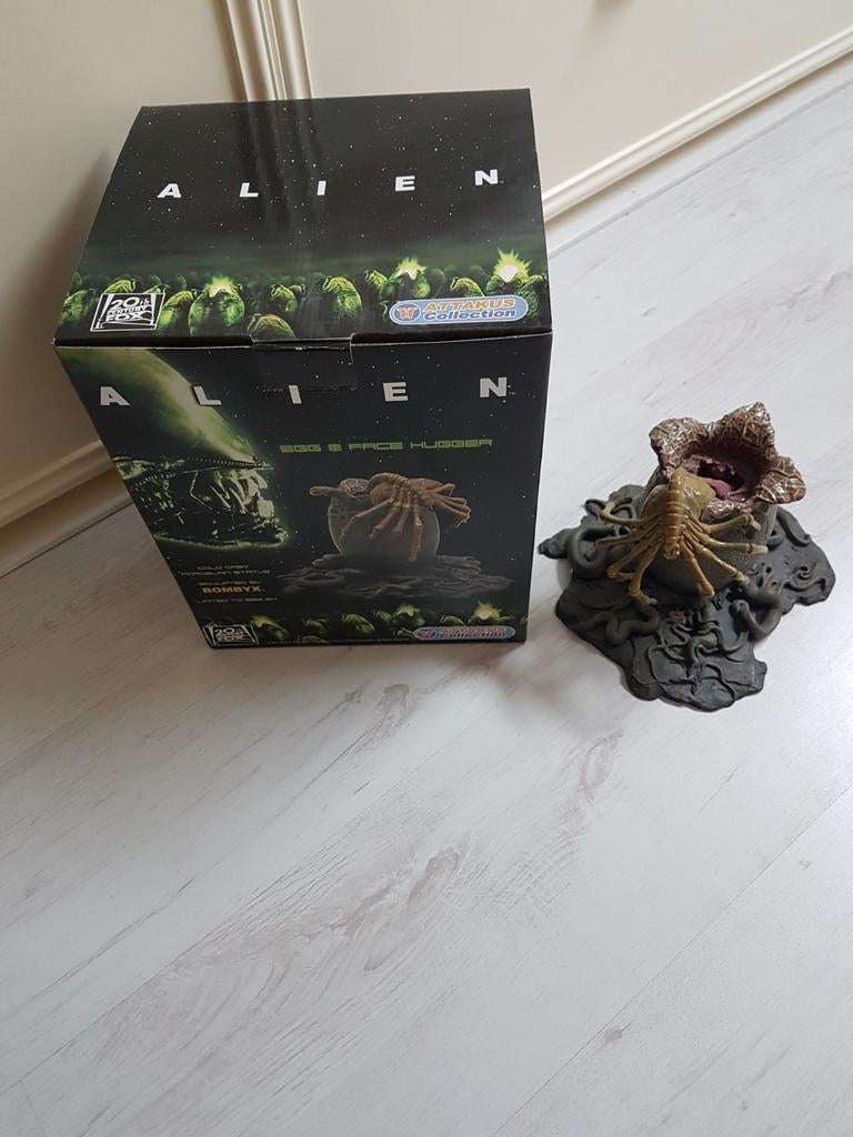Alien Egg Facehugger Attakus - Limited
Edition, Sieraden, Tassen en Uiterlijk, Beautycases, Nieuw, Ophalen of Verzenden