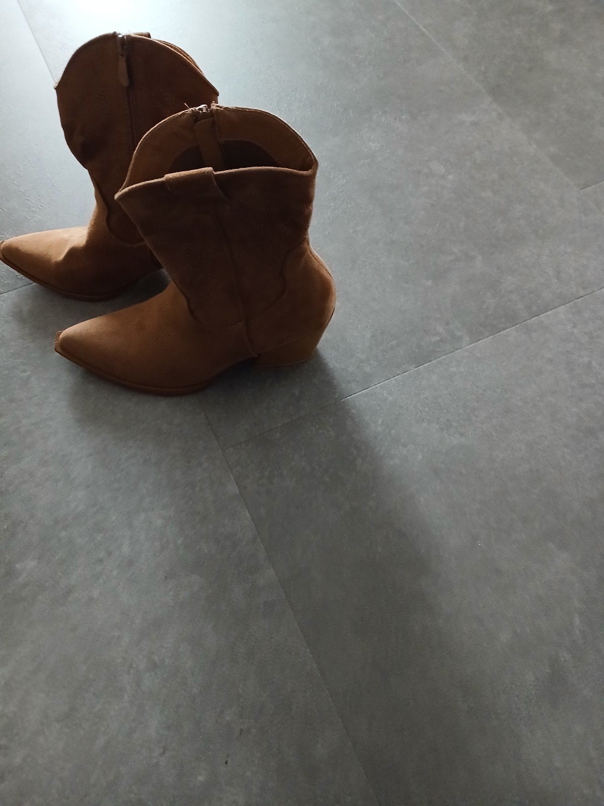 Suède cowboy laarsjes - Maat 38, Kleding | Dames, Verzenden