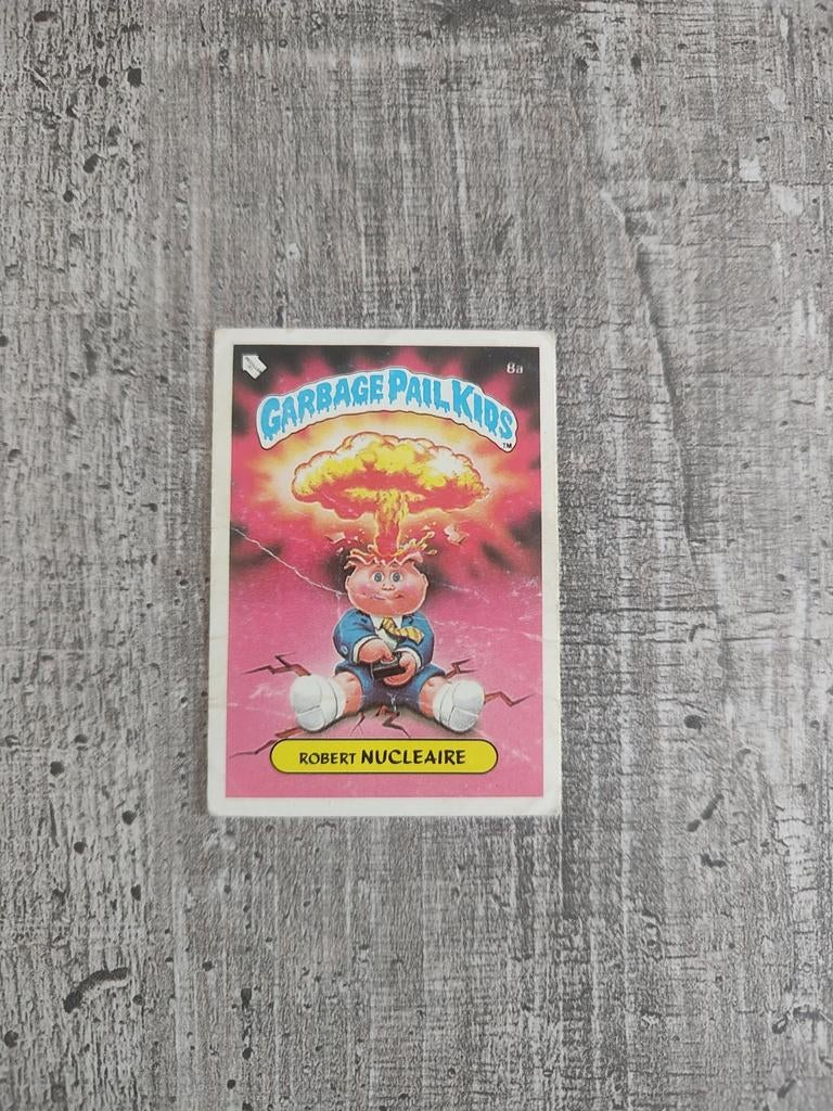 Garbage Pail Kids Adam Bomb Belgische testset 1985, Ophalen of Verzenden, Gebruikt, Plaatje