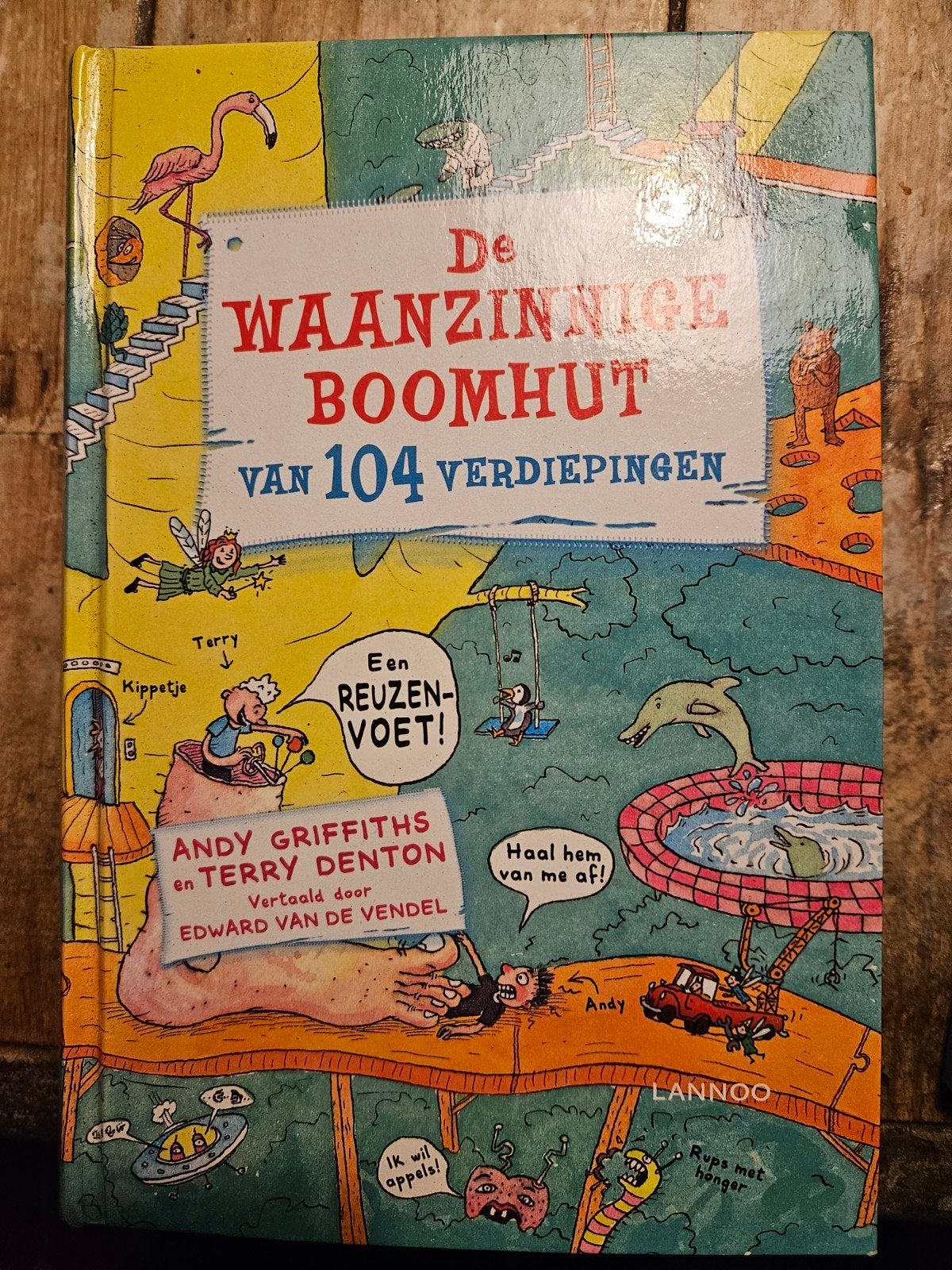 De Waanzinnige Boomhut van 104 Verdiepingen, Boeken, Ophalen of Verzenden, Zo goed als nieuw, Andy Griffiths en Terry Denton, Fictie