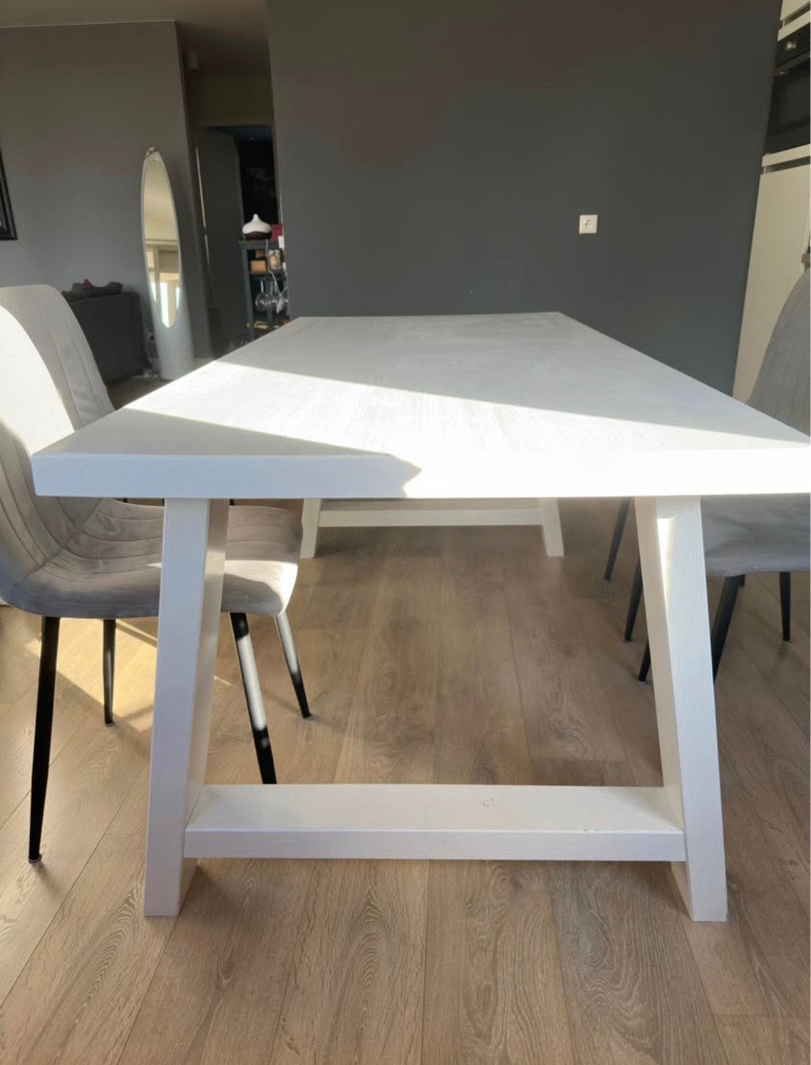 Wooden dining table, Ophalen, 50 tot 100 cm, Zo goed als nieuw, Vijf personen of meer