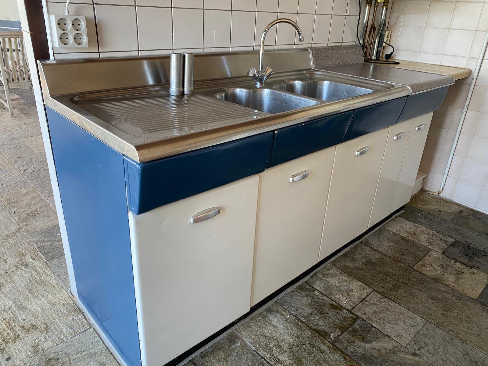 American kitchen uit 1971, Ophalen, Gebruikt, Blauw, Enkelwandige keuken