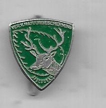 VERENIG V BESCHERMING VAN DIEREN HERT APELDOORN BROCHE SPELD, Verzamelen, Speldjes, Pins en Buttons, Ophalen of Verzenden, Gebruikt