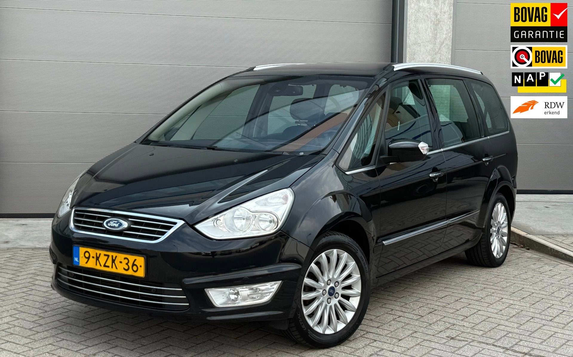 Ford Galaxy 1.6 SCTi Titanium 7p. 2013 Zwart AIRCO|NAVI|NAP, Auto's, Ford, Voorwielaandrijving, Stof, Gebruikt, Zwart