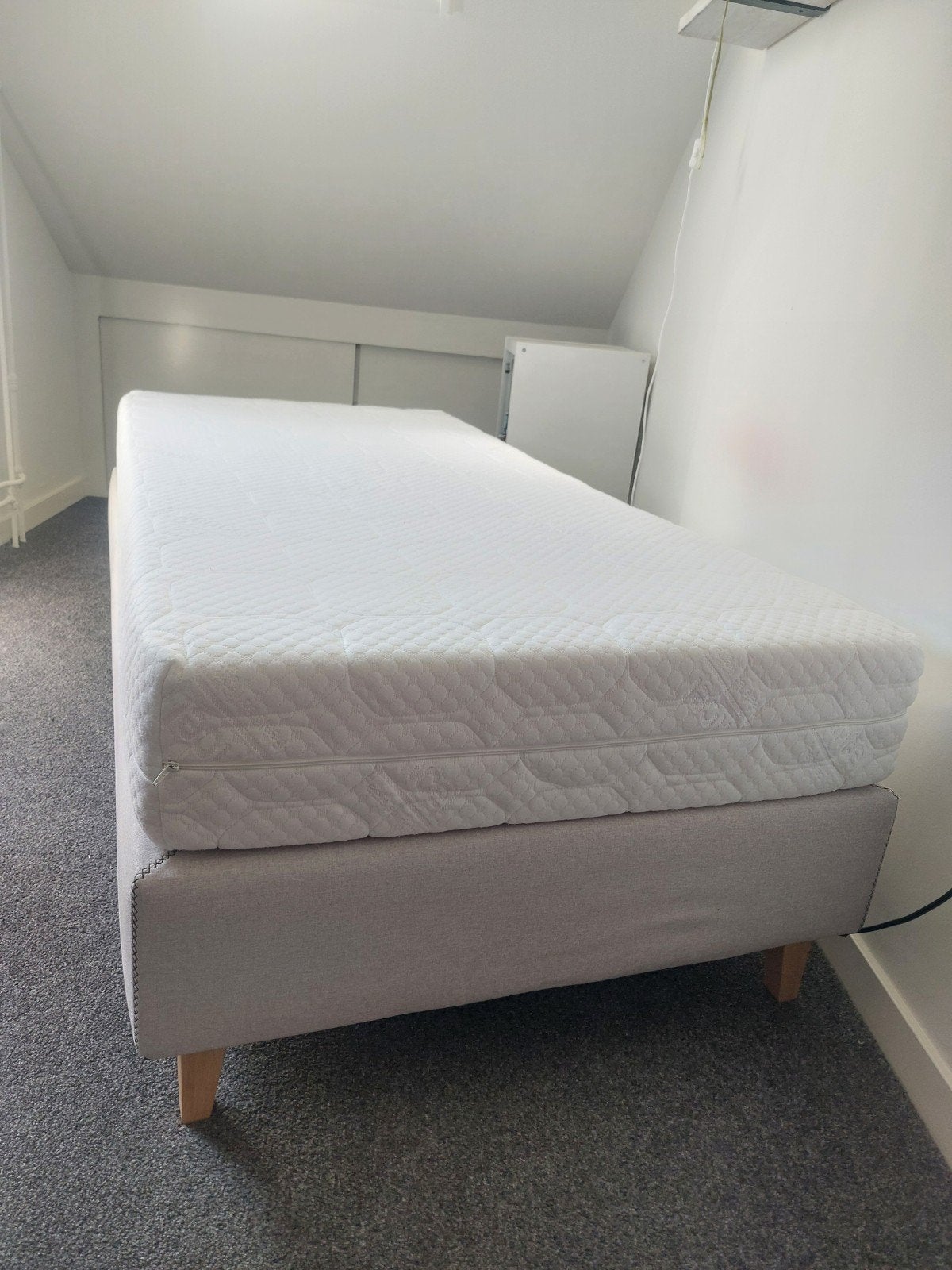 Boxspring 1 jaar oud, 190x90 cm, Huis en Inrichting, Ophalen, 90 cm, Eenpersoons, 190 cm of minder