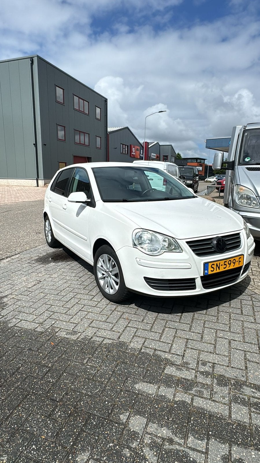 Volkswagen Polo 1.2 Easyline | lage kilometerstand, Ophalen of Verzenden, Voor, Volkswagen, Bumper
