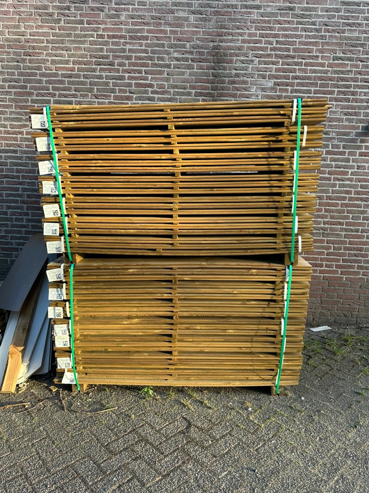 Schuttingplanken Grenen – Geïmpregneerd & Geschaafd/nieuw, Tuin en Terras, Palen, Balken en Planken, Ophalen of Verzenden, Zo goed als nieuw
