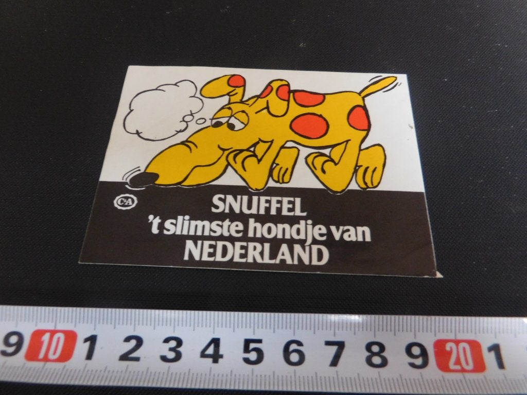 sticker strip hond SNUFFEL slimste hondje van nederland C&A*, Ophalen of Verzenden, Zo goed als nieuw