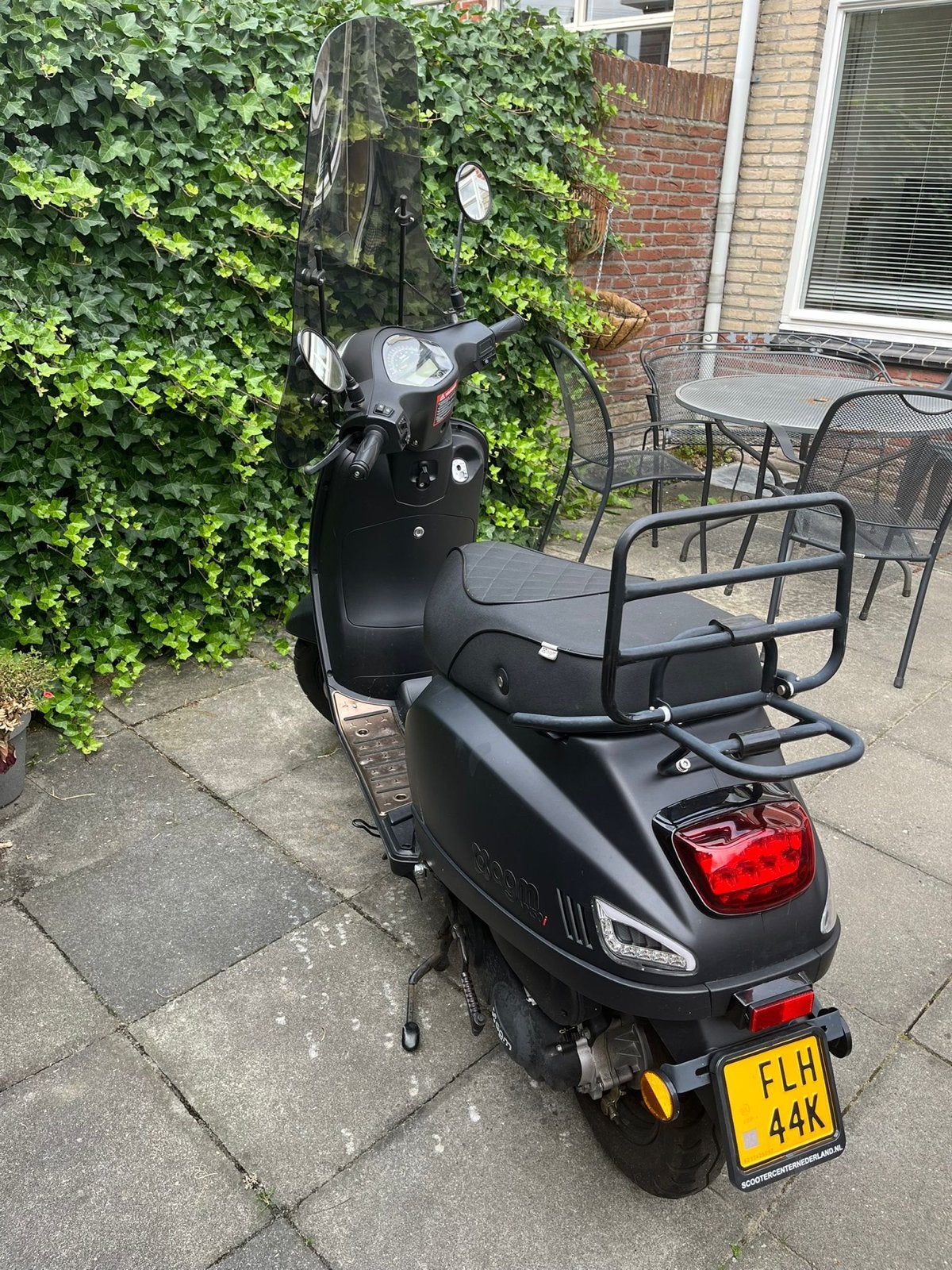 AGM VX50 scooter mat zwart met windscherm en bagagerek, Ophalen of Verzenden, Gebruikt, Benzine, Overige merken