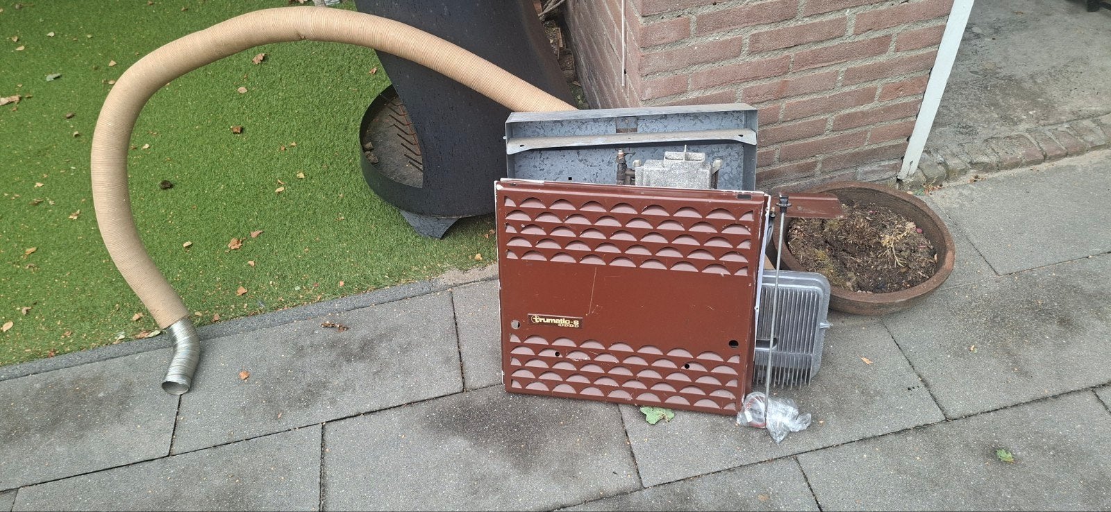 Gebruikte Trumatic S kachel met afvoerpijp, Ophalen, 30 tot 80 cm, Gebruikt, Kachel
