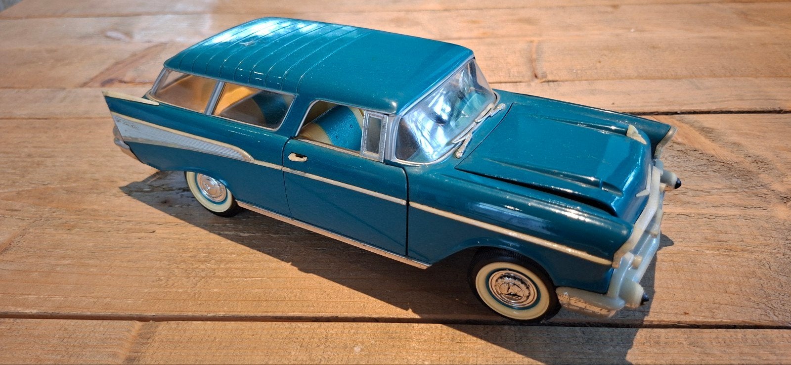 Chevrolet Bel Air Stationwagon modelauto 1:24, Overige merken, Auto, 1:32 tot 1:50, Ophalen of Verzenden