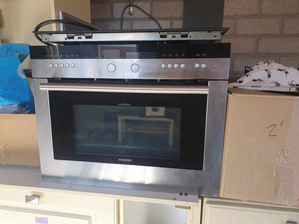 Siemens HB86E560N Inbouw Oven met Magnetronfunctie, Witgoed en Apparatuur, Ovens, Gebruikt, 60 cm of meer, Oven met grill, Inbouw