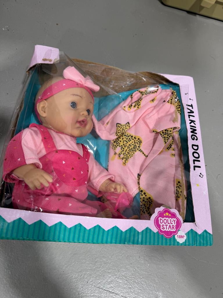 Dolly Star pratende babypop met extra outfit, Ophalen of Verzenden, Nieuw, Babypop