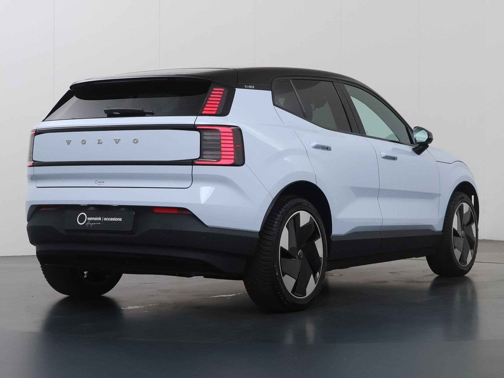 Volvo EX30 Single Motor Extended Range Plus 69 kWh | Warmtep, Auto's, Volvo, Automaat, 476 km, Achterwielaandrijving, Gebruikt
