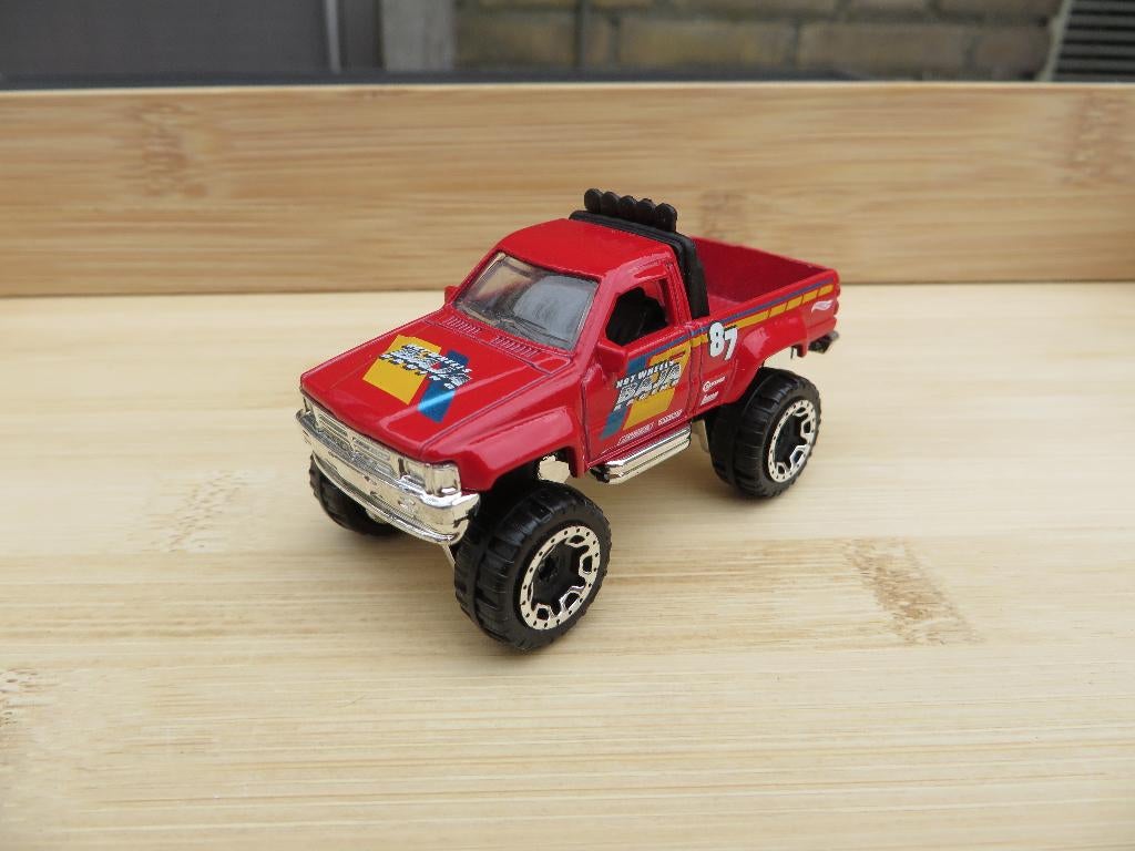 Hotwheels Toyota Pick-up Baja Racing, Ophalen of Verzenden, Zo goed als nieuw, Auto