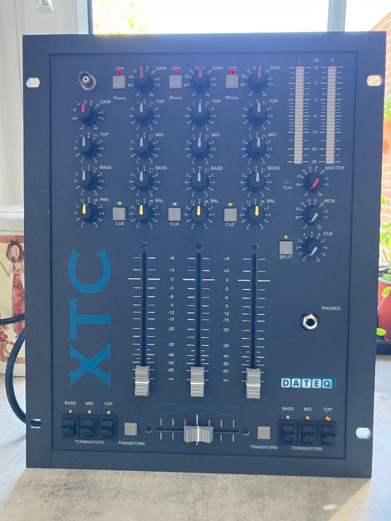 Dateq xtc, Ophalen of Verzenden, Zo goed als nieuw, Audio