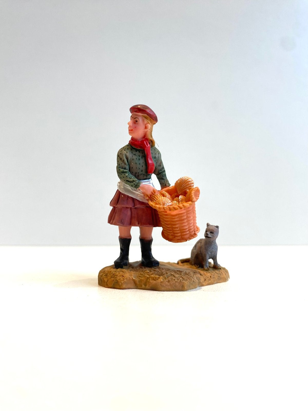 Lemax Basket Of Seashells (32708) Very Rare, Verzenden