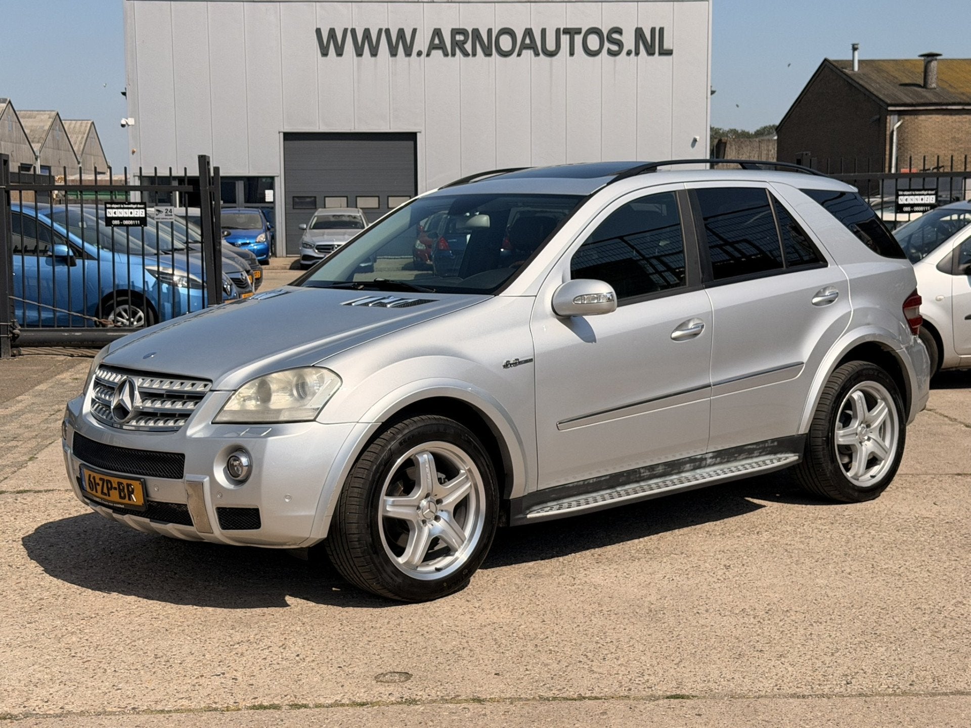 Mercedes-Benz M-Klasse 320 CDI AUTOMAAT 4X4, NW MODEL, AIRCO, Auto's, Automaat, Gebruikt, Zwart, 255 €/maand