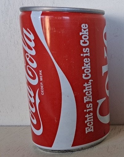 Coca-Cola Spaarblik uit Nederland Echt is echt, Coke is Coke, Ophalen of Verzenden, Gebruikt, Gebruiksvoorwerp