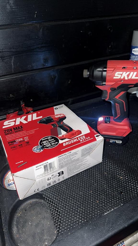 Skil Accutol 20V Max, Doe-het-zelf en Verbouw, Gereedschap | Boormachines, Variabele snelheid, Ophalen of Verzenden, Minder dan 400 watt